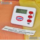Digitális LCD kijelzős három nyomógombos percjelző óra 6×5×2 cm-es beépíttet mágnessel, támasztóval
